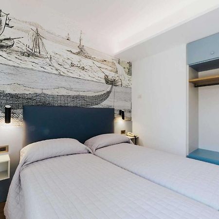 Hotel La Serena Бібіоне Екстер'єр фото
